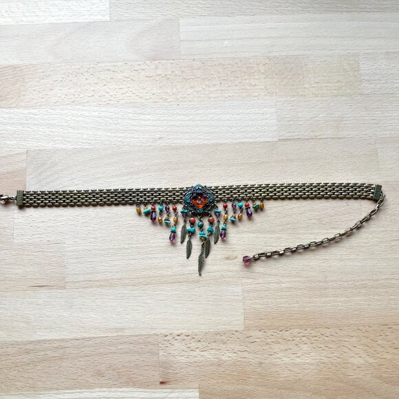 Sweet Romance Choker Feather Necklace Pre-Owned - Picture 4 of 8